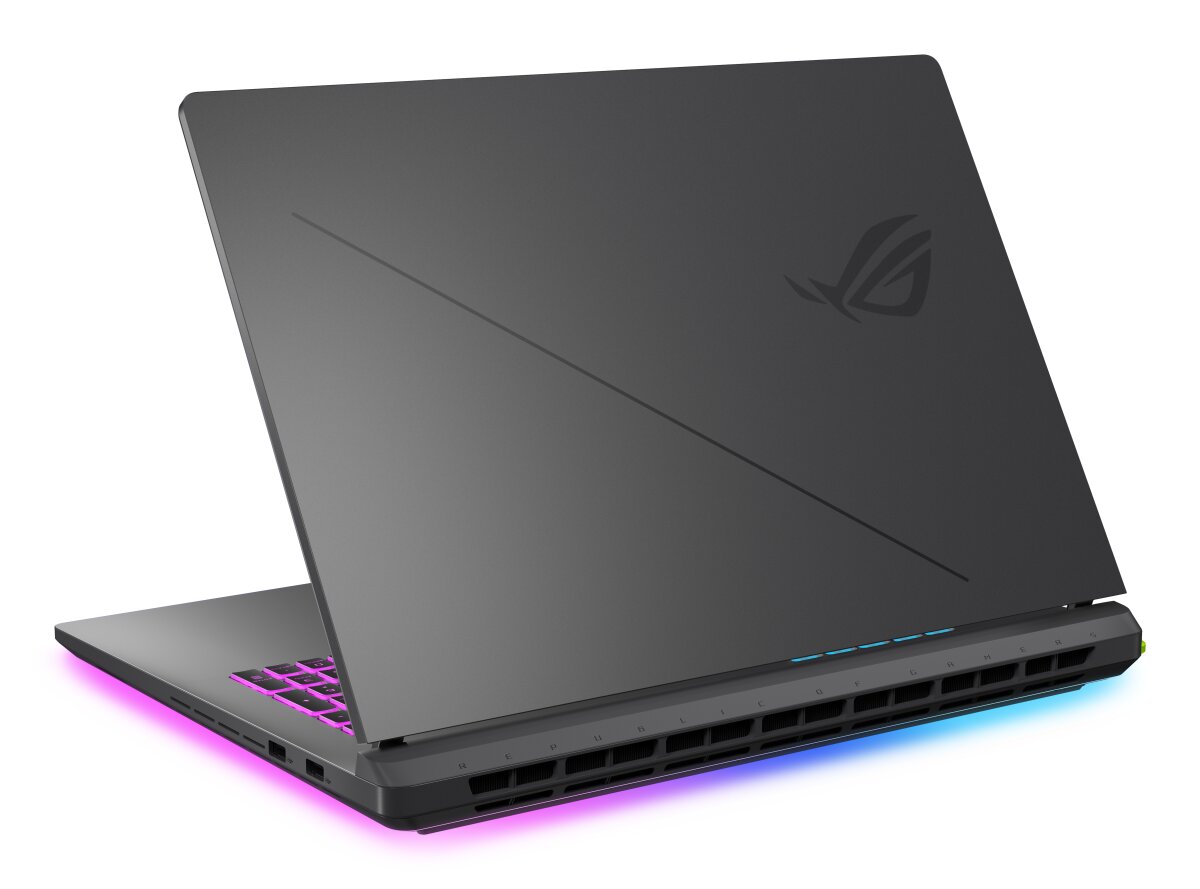 ASUS ROG Strix G18 G815JPR-S8006W 90NR0LM1-M001L0 image gallery 6