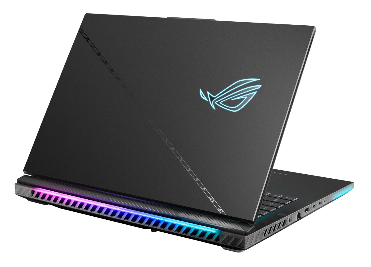 ASUS ROG Strix SCAR 18 G834JZR-R6041W 90NR0IN2-M001U0 image gallery 4