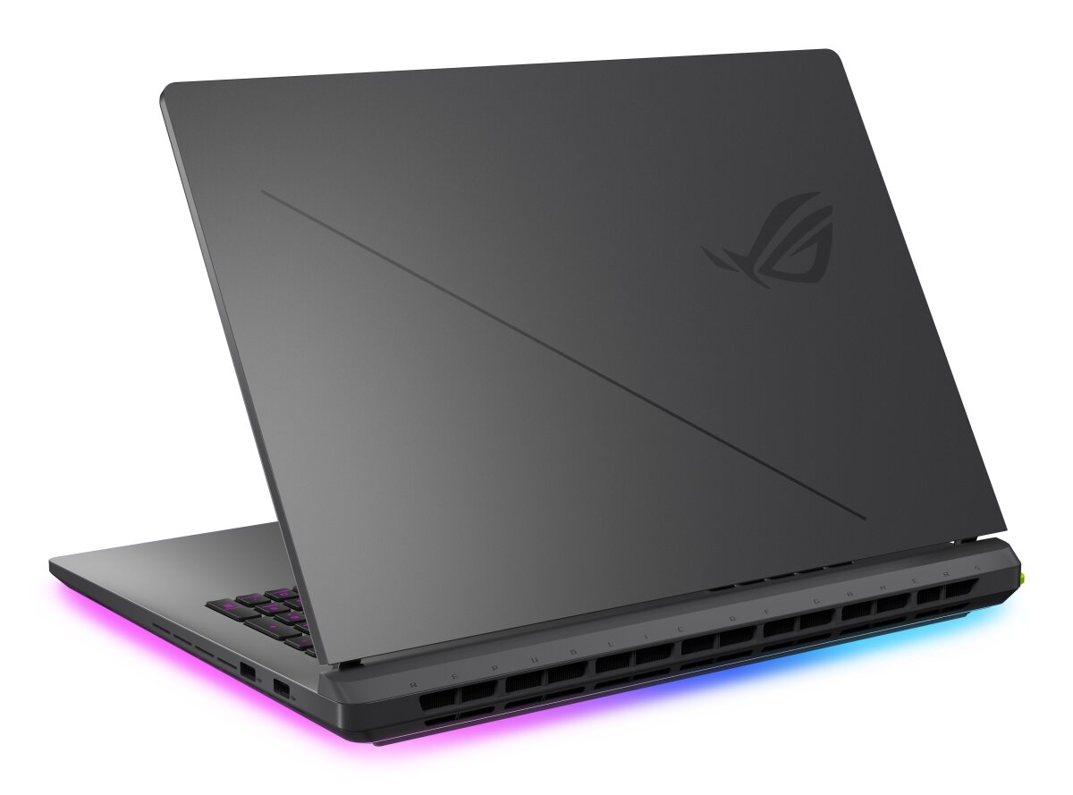 ASUS ROG Strix G18 G815LR-TT281W 90NR0LT1-M00DJ0 image gallery 6