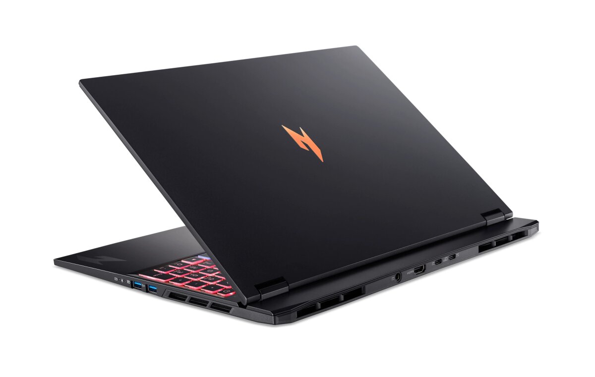 Acer Nitro 16S NH.QZVEK.001 image gallery 7