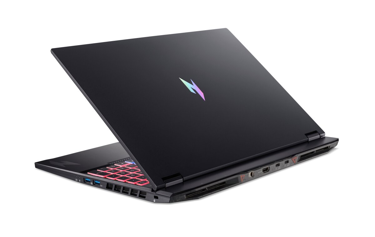 Acer Nitro 16 AI AN16-61-R8CE NH.U04EP.001 image gallery 4