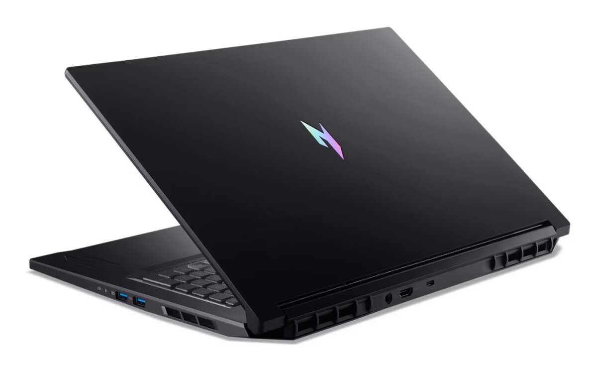 Acer Nitro V 17 AI ANV17-41-R6FA NH.QZJEG.00P image gallery 4