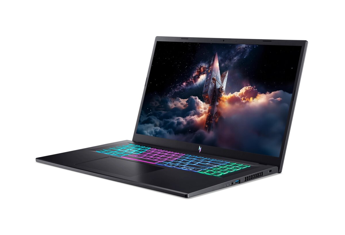 Acer Nitro V 17 AI ANV17-I31-97J6 NH.U4FEH.002 image gallery 3