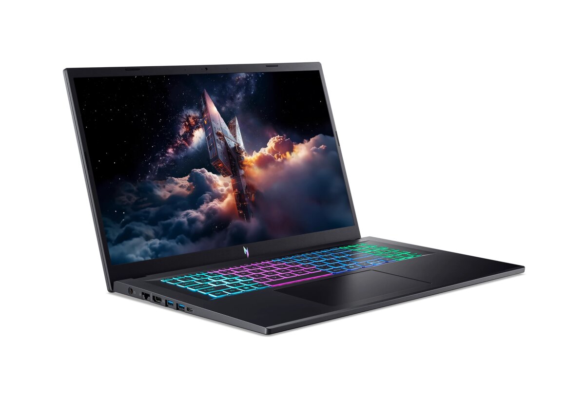 Acer Nitro V 17 AI ANV17-I31-97J6 NH.U4FEH.002 image gallery 2