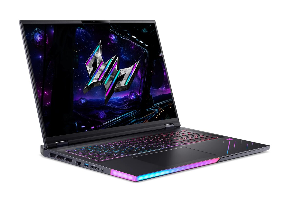 Acer Predator Helios 18 AI PH18-I71-99WN NH.U3GEG.003 image gallery 2