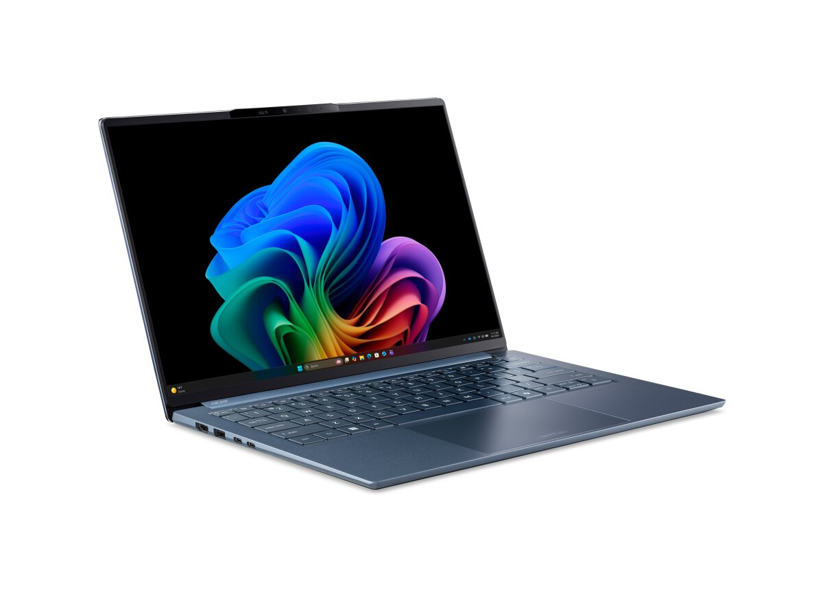 Acer Swift Go 14 AI Intel SFG14-I71-934K NX.JZSEG.00N image gallery 3