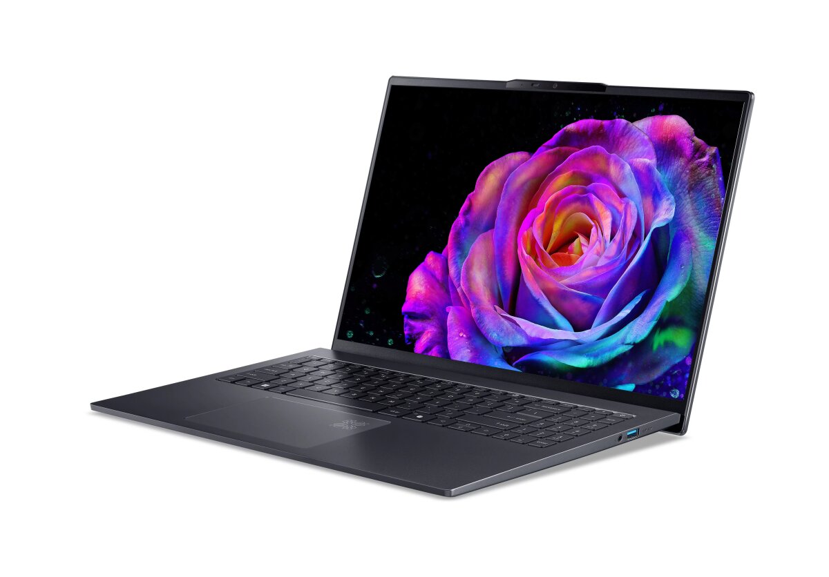 Acer Swift Go 16 SFG16-61-R16U NX.JCREP.004 image gallery 2