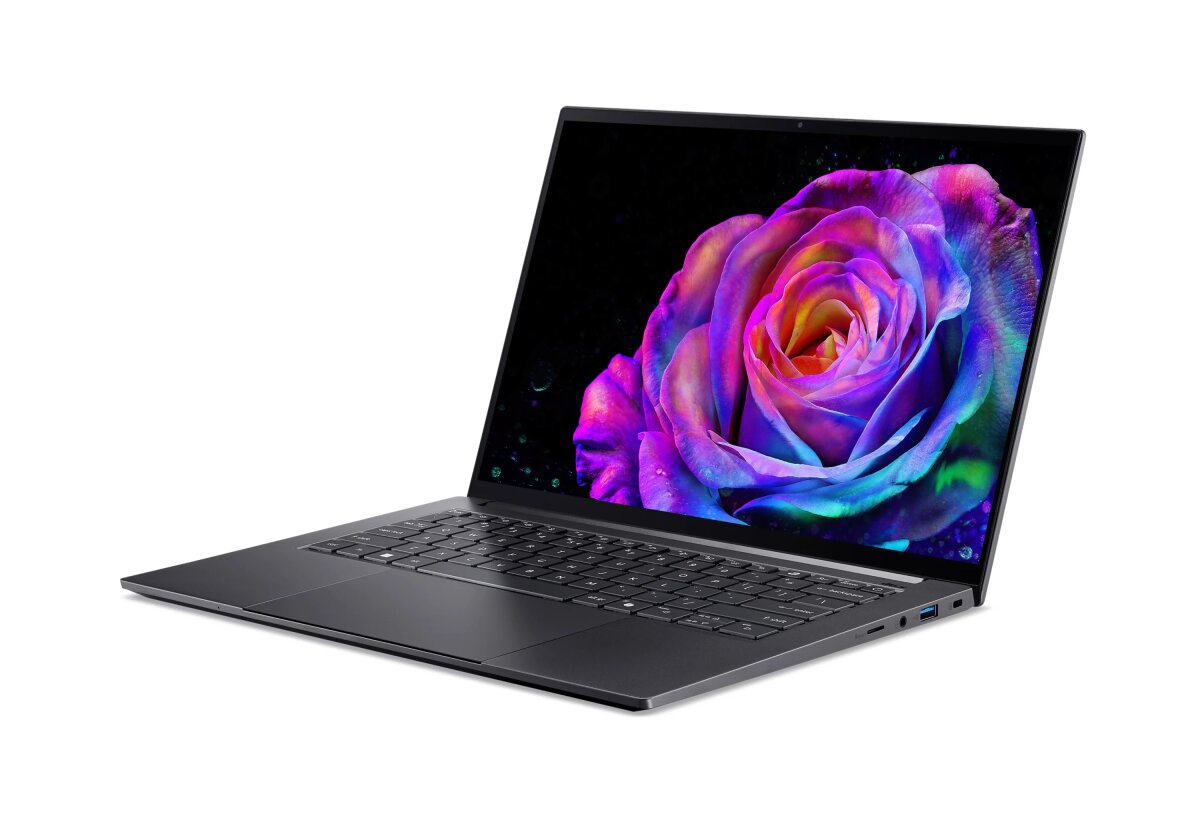 Acer Swift X NX.JA7EK.007 image gallery 5