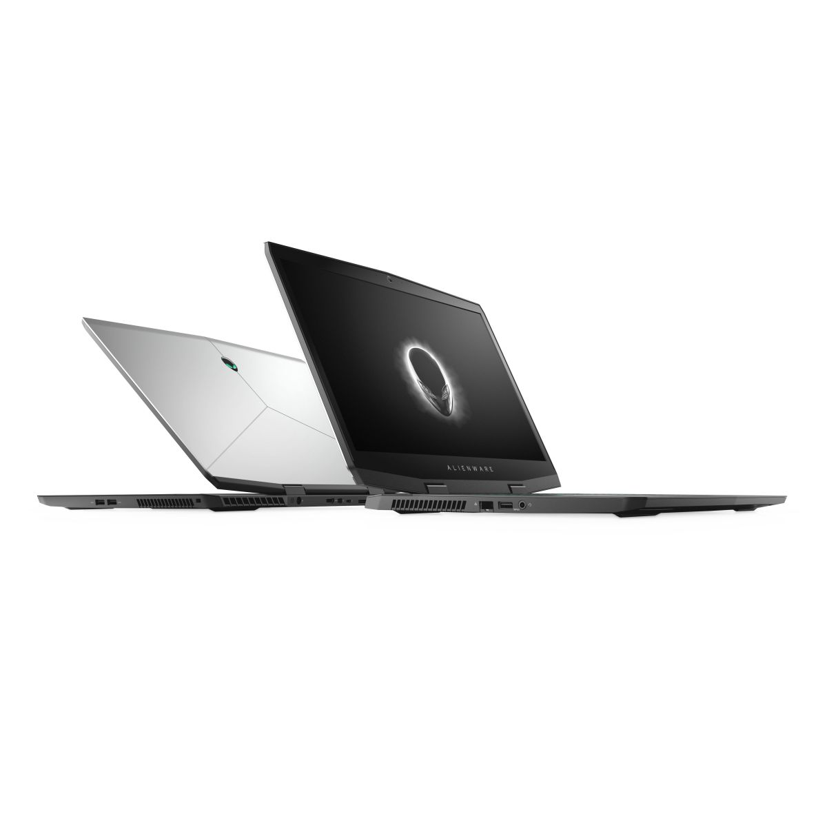 Alienware 17 AW17-6153 image gallery 18