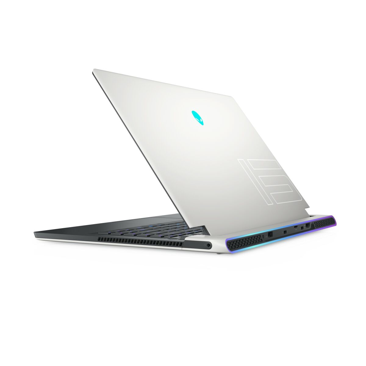Alienware 15 MDKF1 image gallery 6