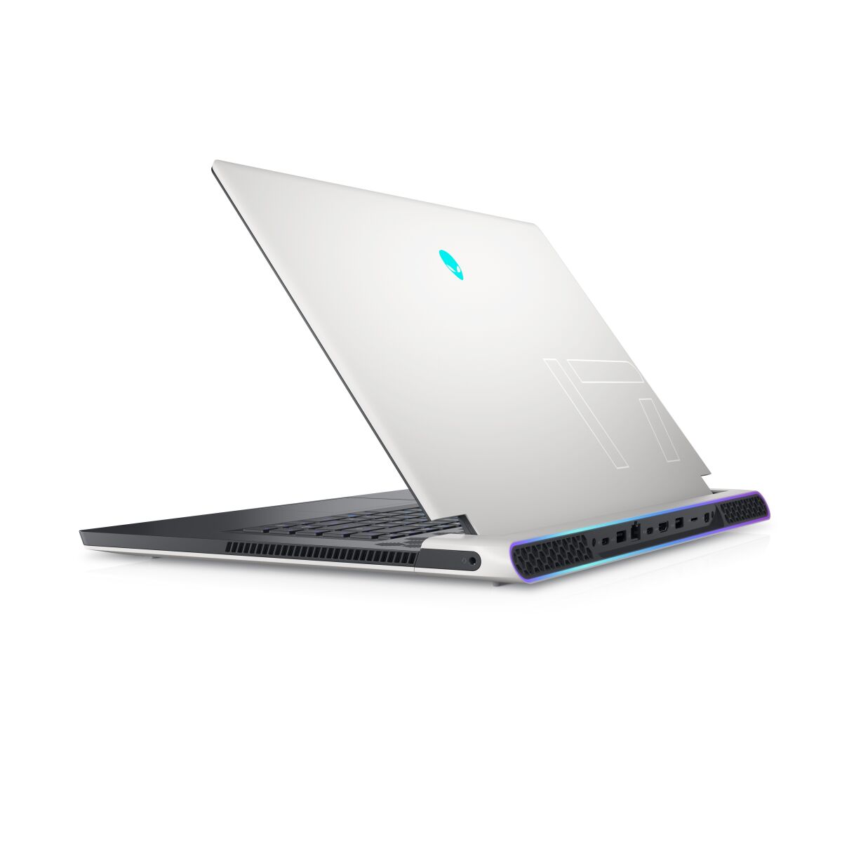 Alienware 17 AWR2-1023 image gallery 6