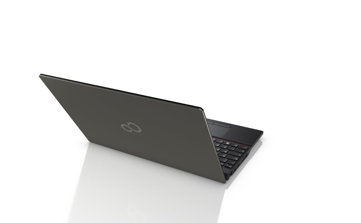 Fujitsu LIFEBOOK E4512 VFY:E4512MF7BMPT image gallery 4