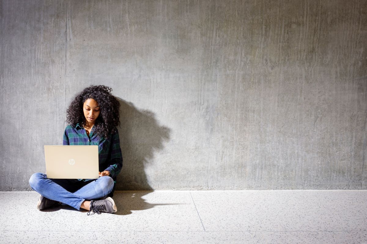 HP Pavilion 14-ce0502na 4AZ82EA image gallery 9