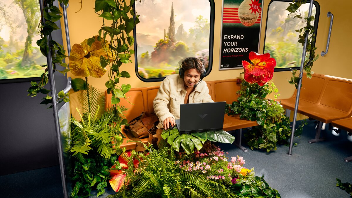 HP Victus Gaming 16-r1022nt 9J224EA image gallery 9