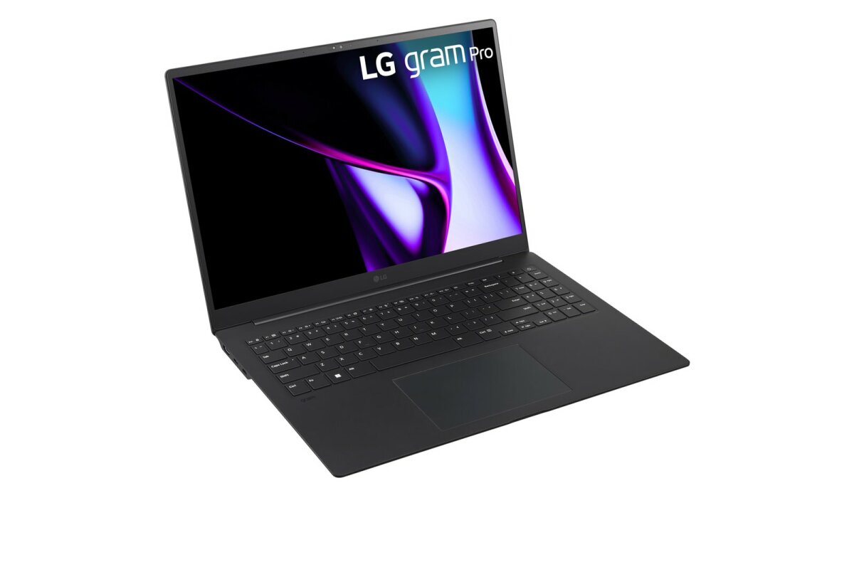 LG Gram Pro 16Z90SP-K.AA75B 16Z90SP-K.AA75B image gallery 3