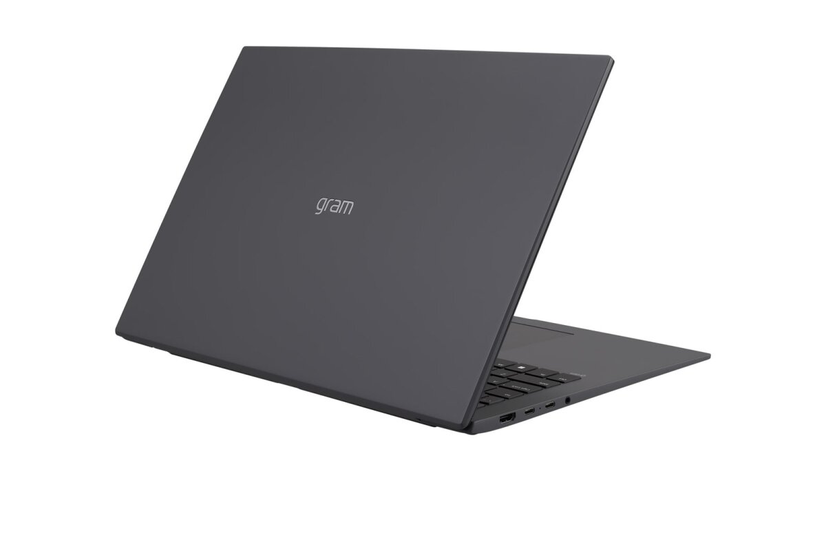 LG Gram 17 17Z90S-G.AD79P image gallery 5
