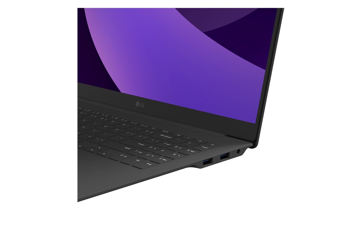 LG Gram Pro LG gram Pro 16Z90TS-G 16 Hybrid AI Copilot Laptop - Intel® Core™  16Z90TS-G.AU79A1 image gallery 5