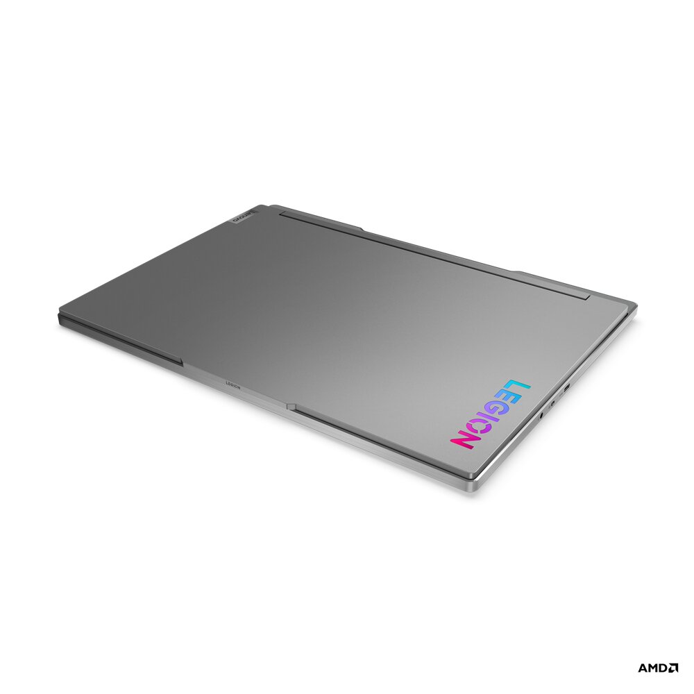 Lenovo Legion 7 82UH006UMZ image gallery 7