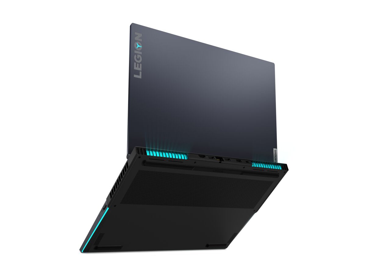 Lenovo Legion 7 82N6000SUK image gallery 4