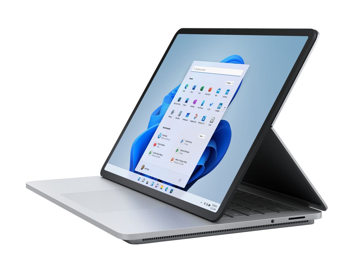 Microsoft Surface Laptop Studio Studio 9WI-00015 image gallery 2