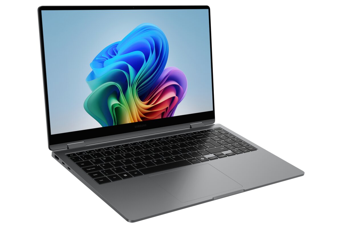 Samsung Galaxy Book5 360  NP754QHA-KA3IT image gallery 4