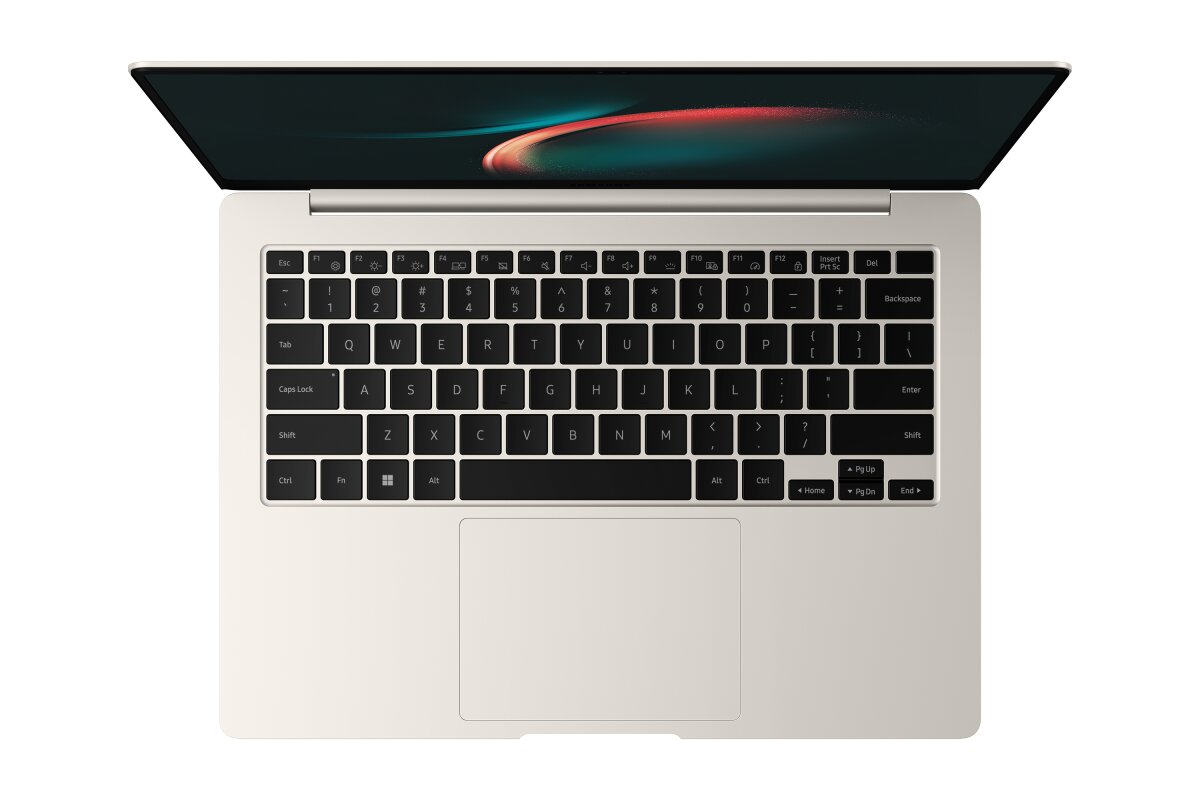 Samsung Galaxy Book3 Pro  NP940XFG-KA2US image gallery 2