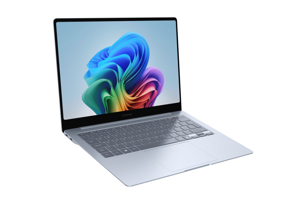Samsung Galaxy Book4 Edge (14 , NP940XMA-KB1UK image gallery 8