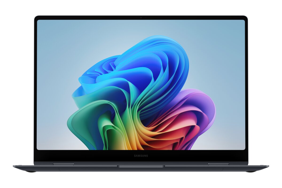 Samsung Galaxy Book4 Pro 360 5G NP965QPA-KG1UK image gallery 4