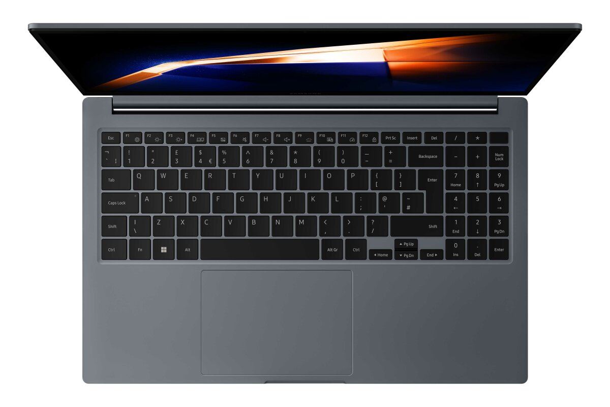 Samsung Galaxy Book4 360 Galaxy Book4 Business 15.6 Core 5 16GB 256GB Win 11 Pro NP754QGK-KG1UK image gallery 1