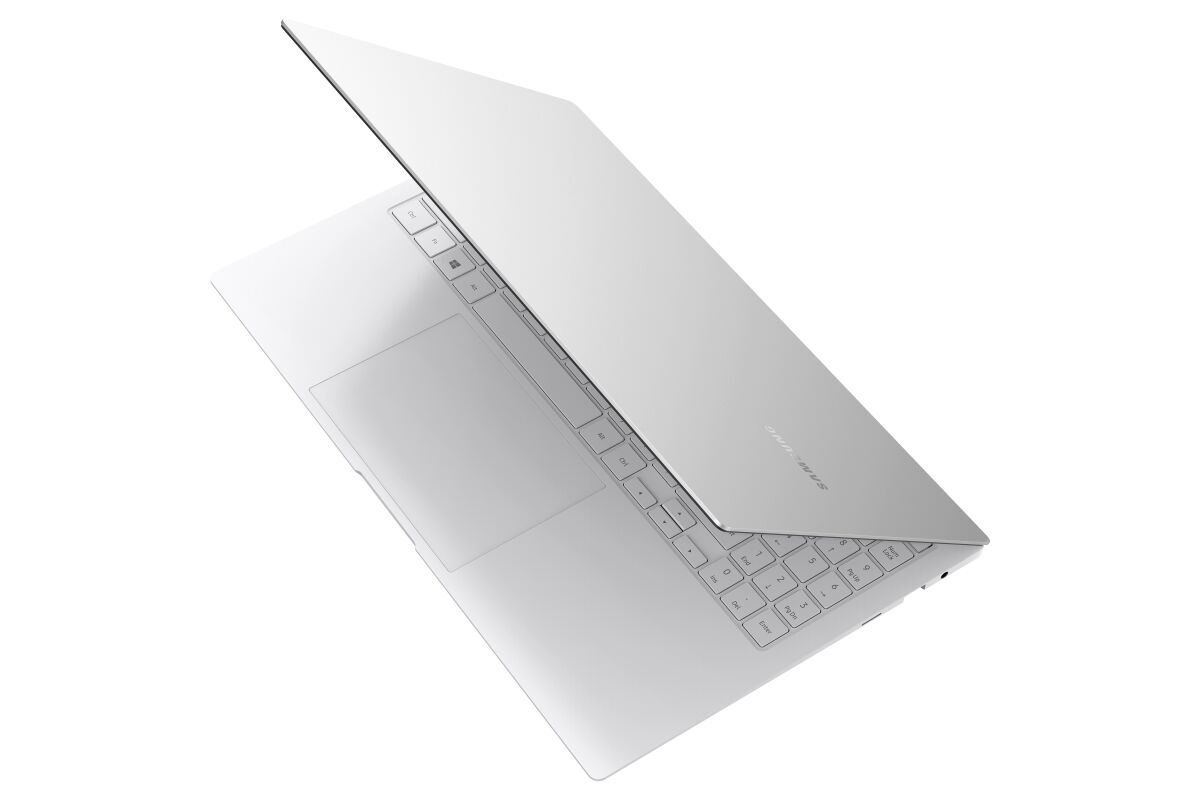 Samsung Galaxy Book Pro 15 NP950XDB-KE2US image gallery 6