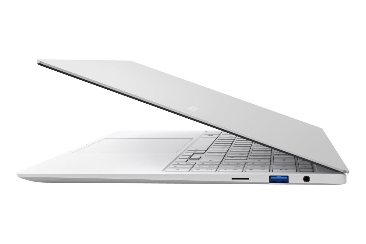 Samsung Galaxy Book Pro NP950XDB-KE2UK NP950XDB-KE2UK image gallery 2