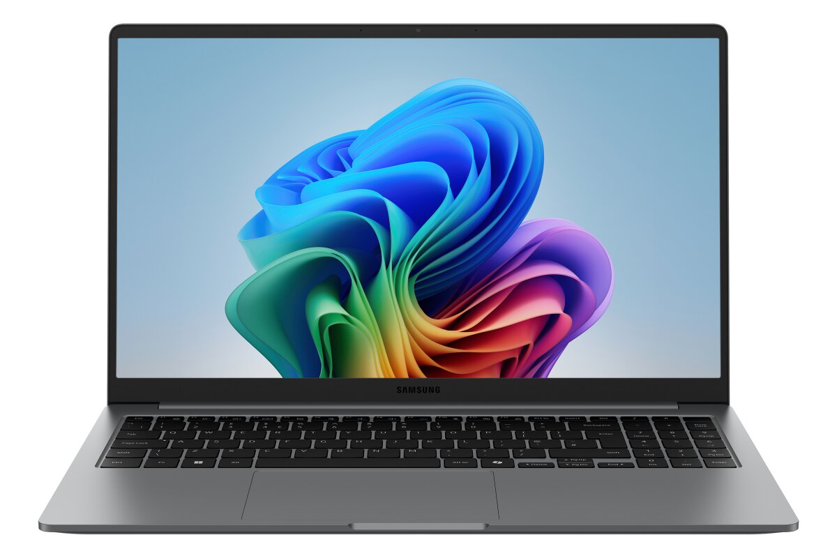 Samsung Galaxy Book5 NP754XHD-CG2UK NP754XHD-CG2UK image gallery 1